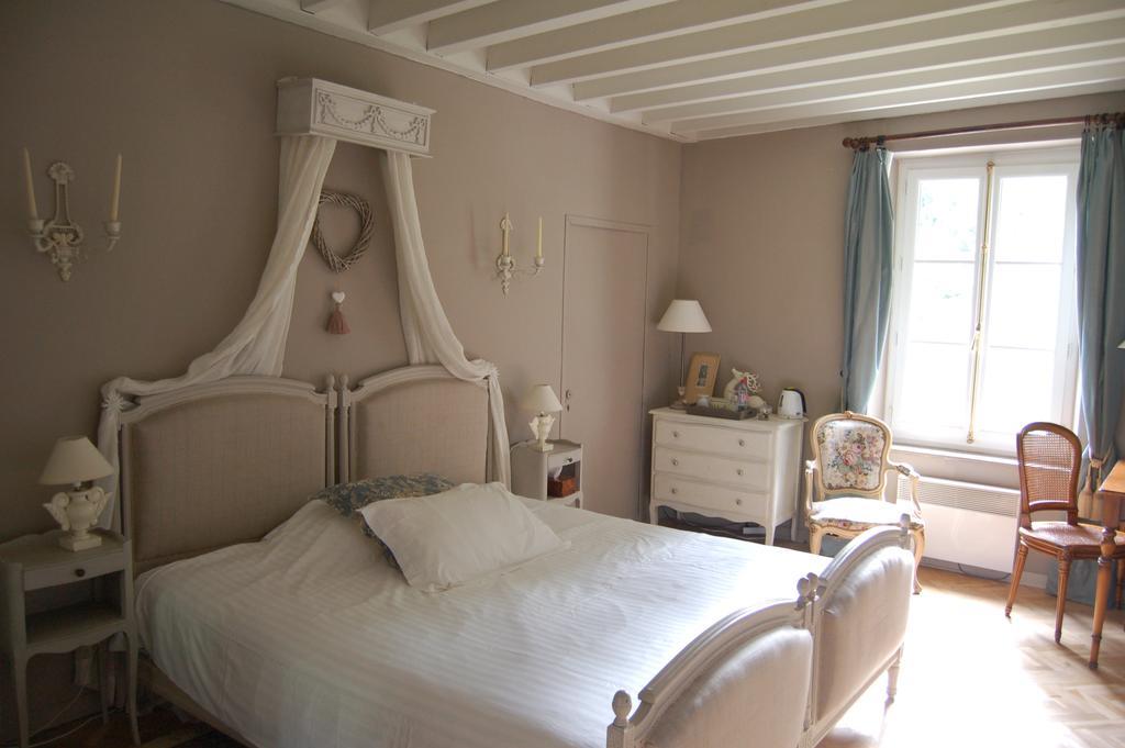 Bed and Breakfast Le Manoir Du Menillet Bornel Zimmer foto